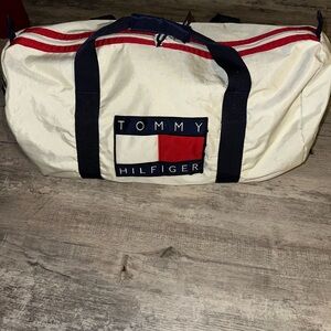 USA Tommy Hilfiger duffel bag